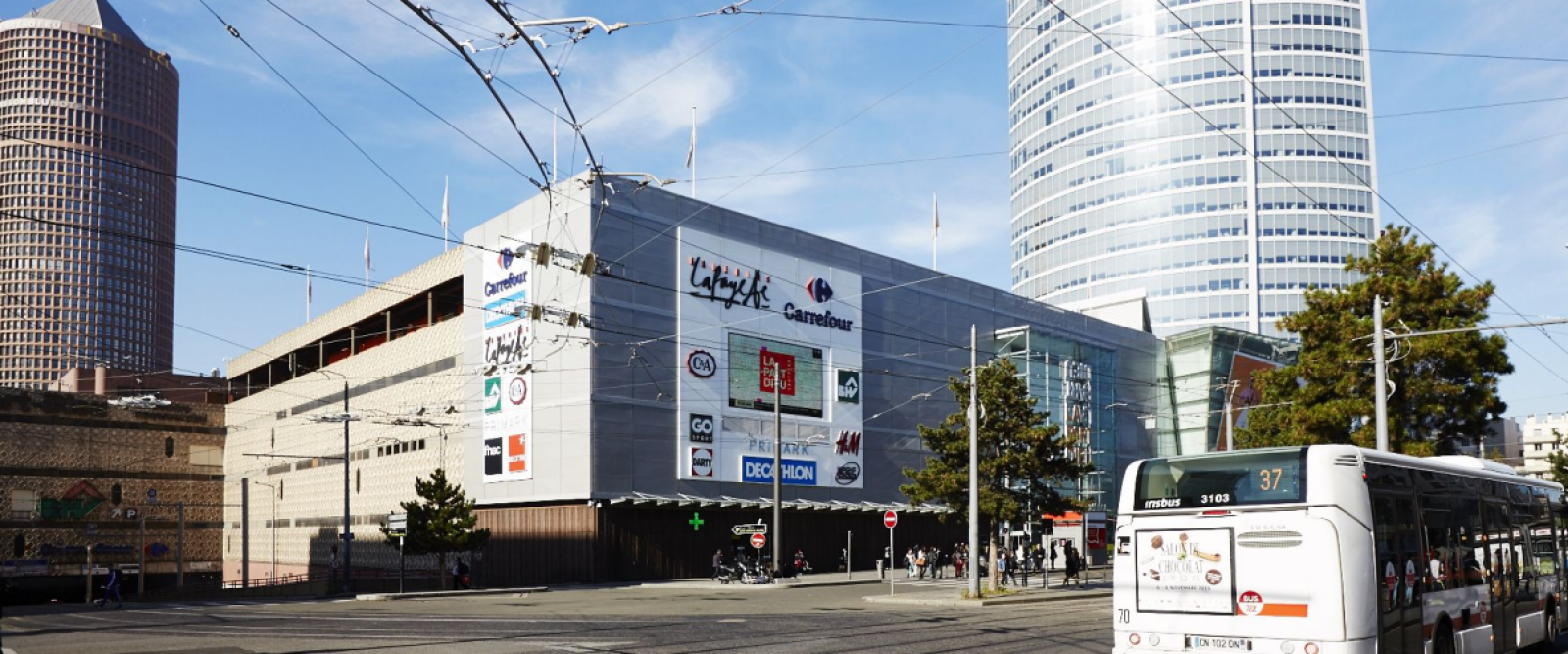 Centre Commercial Lyon PartDieu Marina STEFANIA