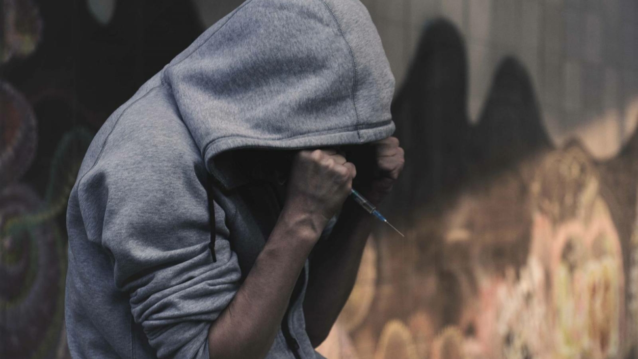 addict27135261920jpg_628257f7e6a47
