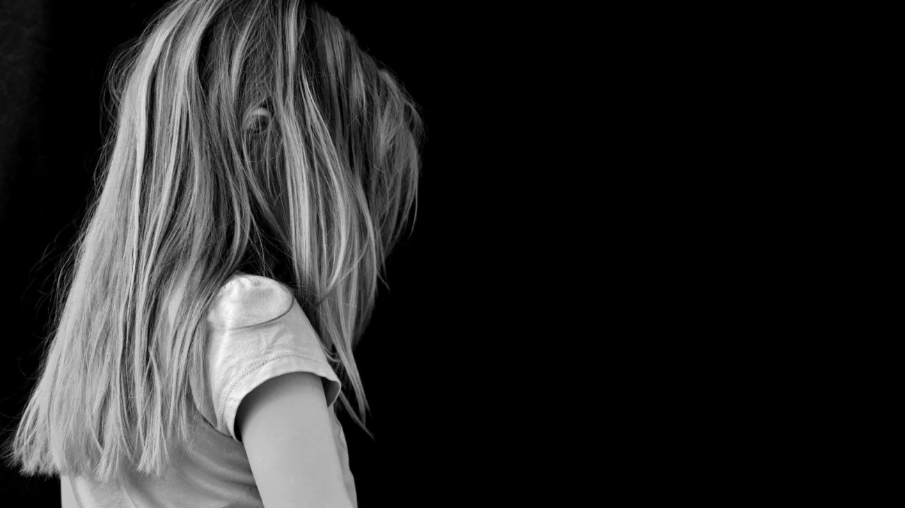 girl34227111920jpg_5f180820de76e